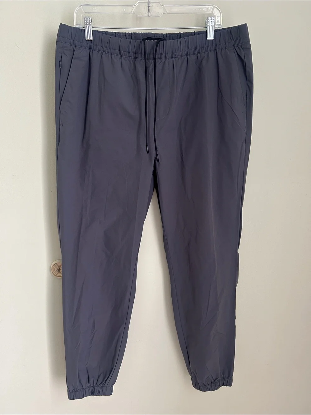Banana Republic Men's Charcoal Elastic-Waist Jogger Pants